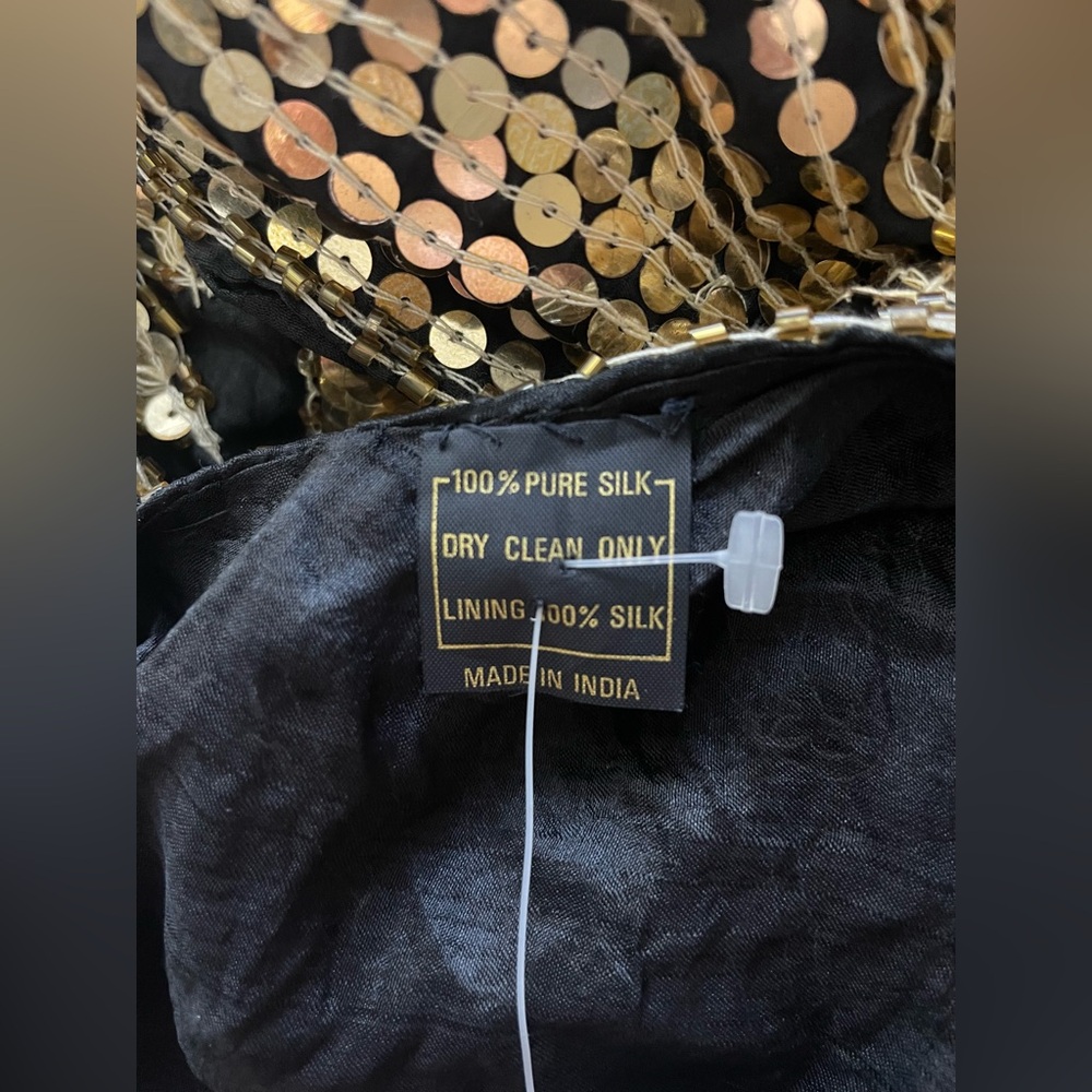 New Elegance Anujan 100% Silk Sequined Golden Butterfly Design Top Women Small - Picture 5 of 10